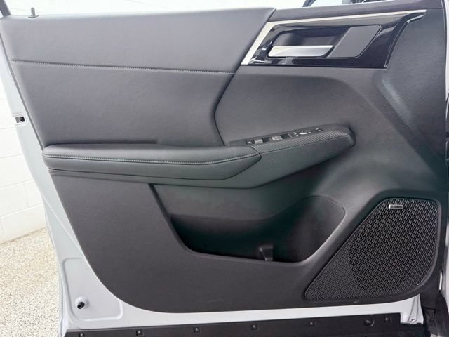 New 2026 Mitsubishi Outlander AWD image 22