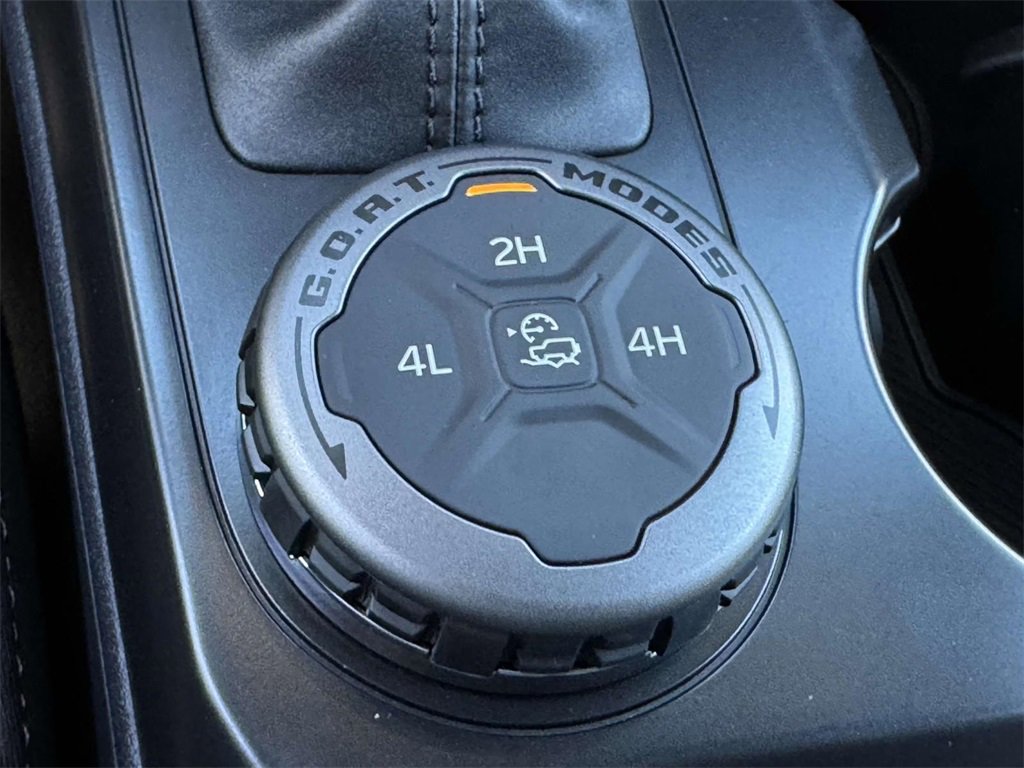 New 2025 Ford Bronco Big Bend image 7