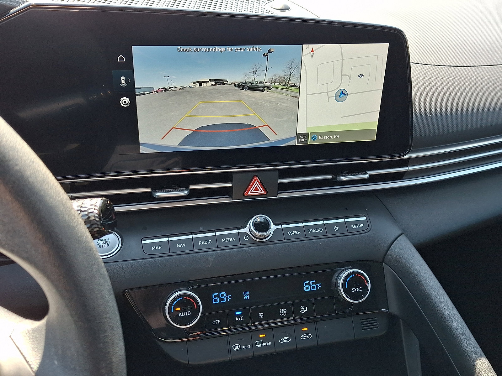 Used 2024 Hyundai Elantra SEL FWD image 20