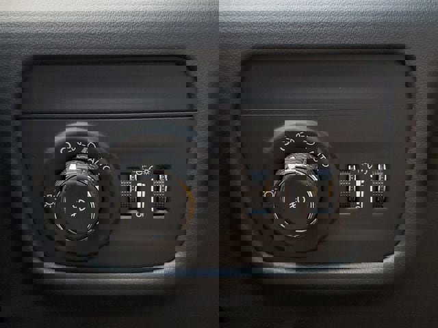 New 2026 Jeep Grand Cherokee Summit image 35