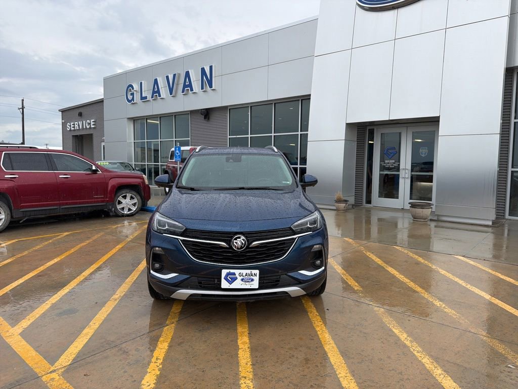 Used 2021 Buick Encore GX Essence w/ Advanced Technology Package FWD image 2