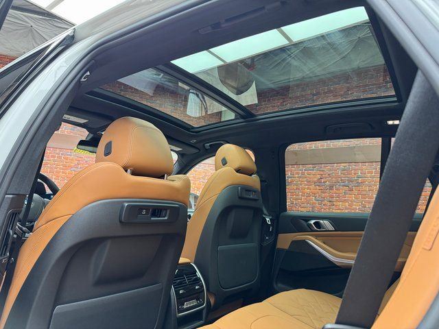 Certified 2023 BMW X5 xDrive40i w/ Climate Comfort Package image 3