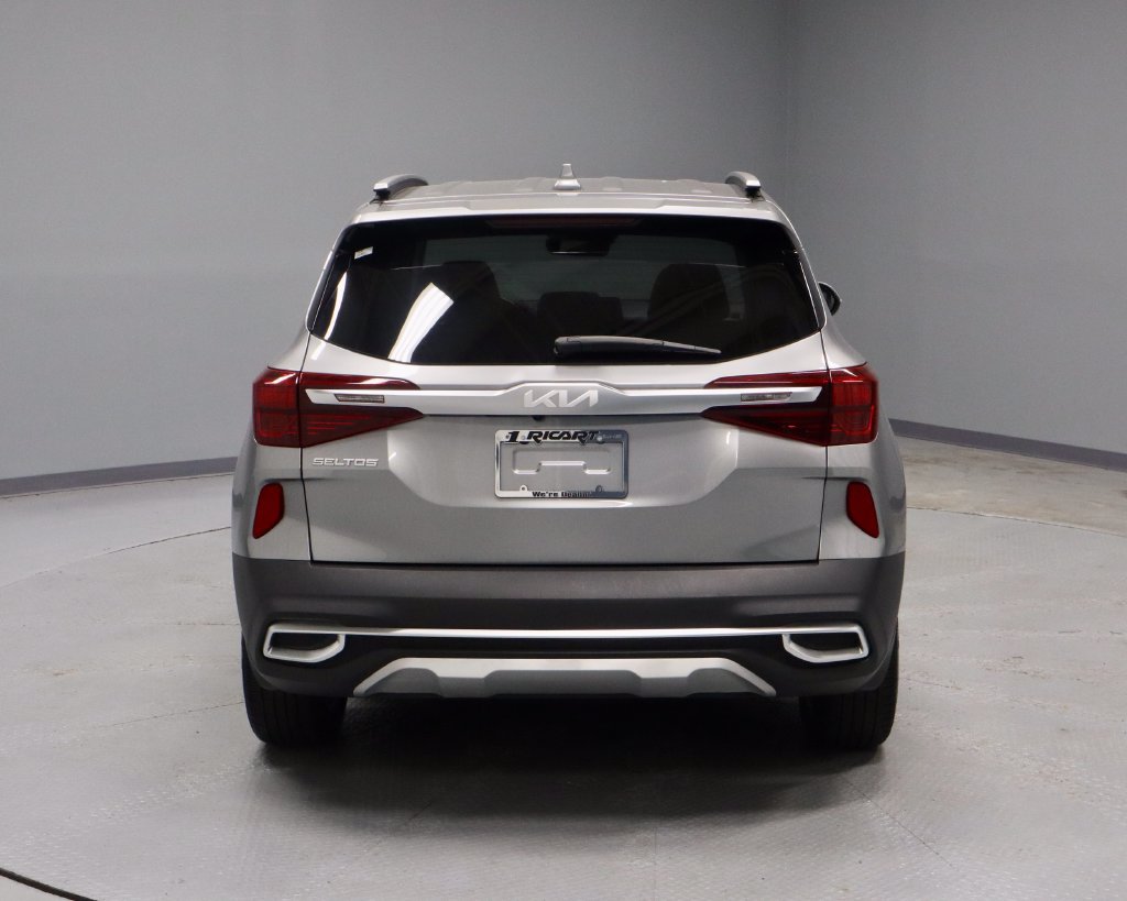 Used 2023 Kia Seltos S AWD/4WD image 7