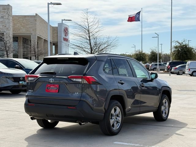 Used 2025 Toyota RAV4 LE image 5