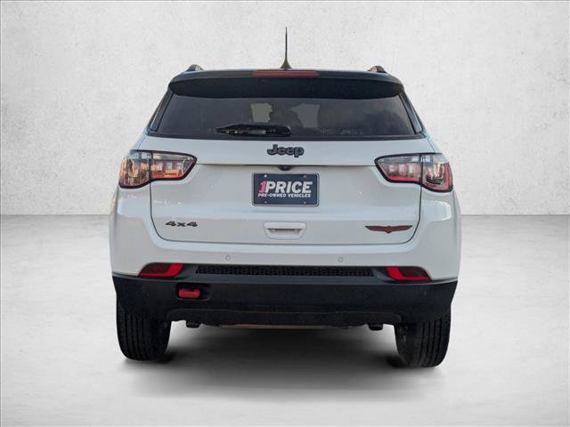 Used 2023 Jeep Compass Trailhawk image 7