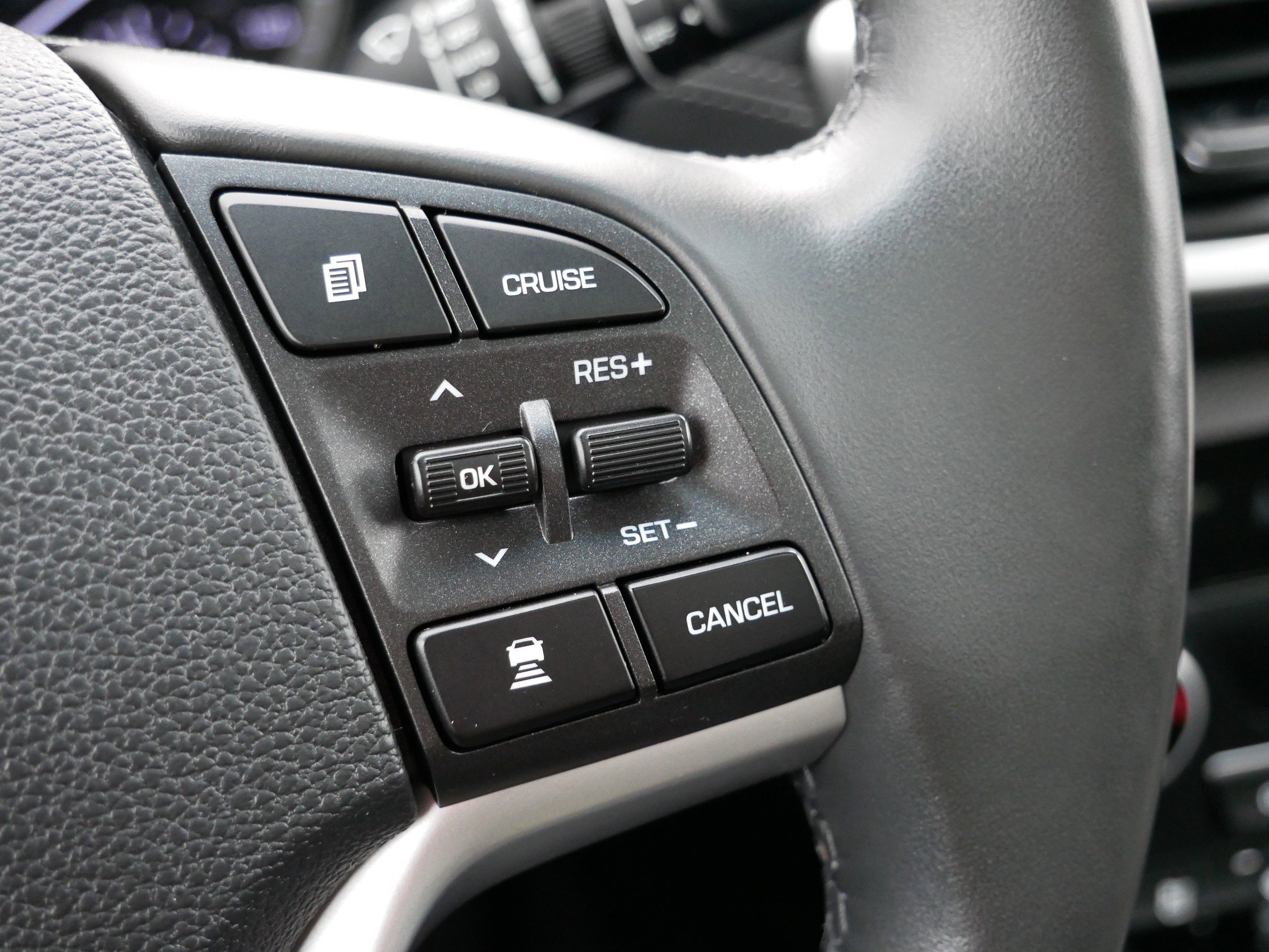 Used 2021 Hyundai Tucson Ultimate w/ Cargo Package image 25