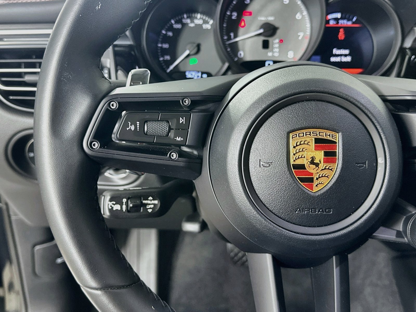 New 2026 Porsche Macan S AWD/4WD image 16