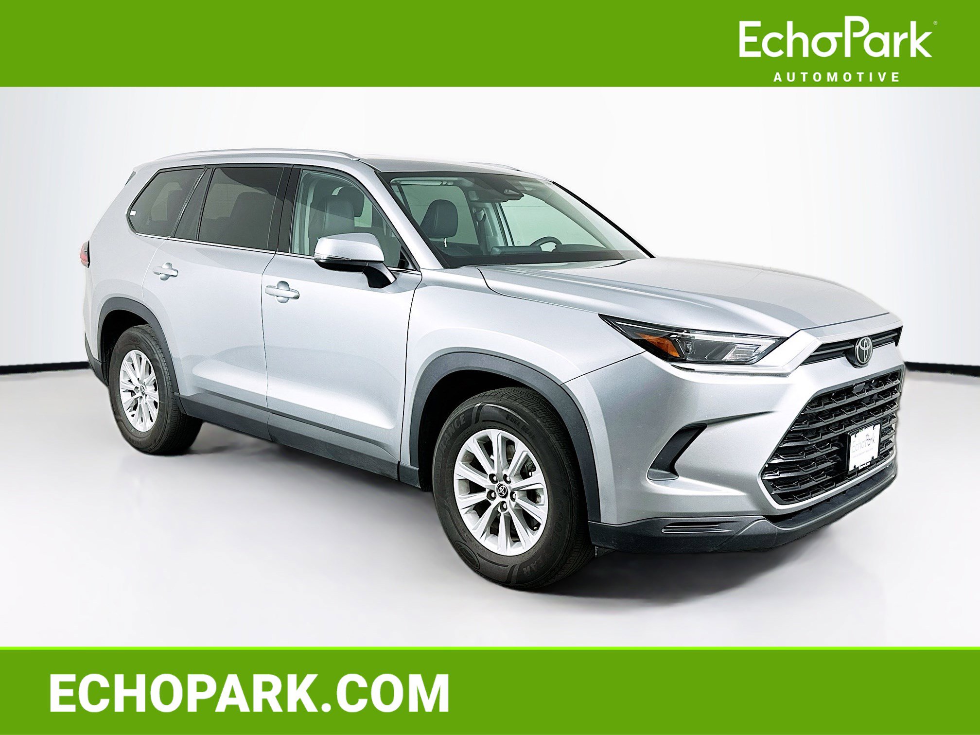 Used 2025 Toyota Grand Highlander AWD image 1