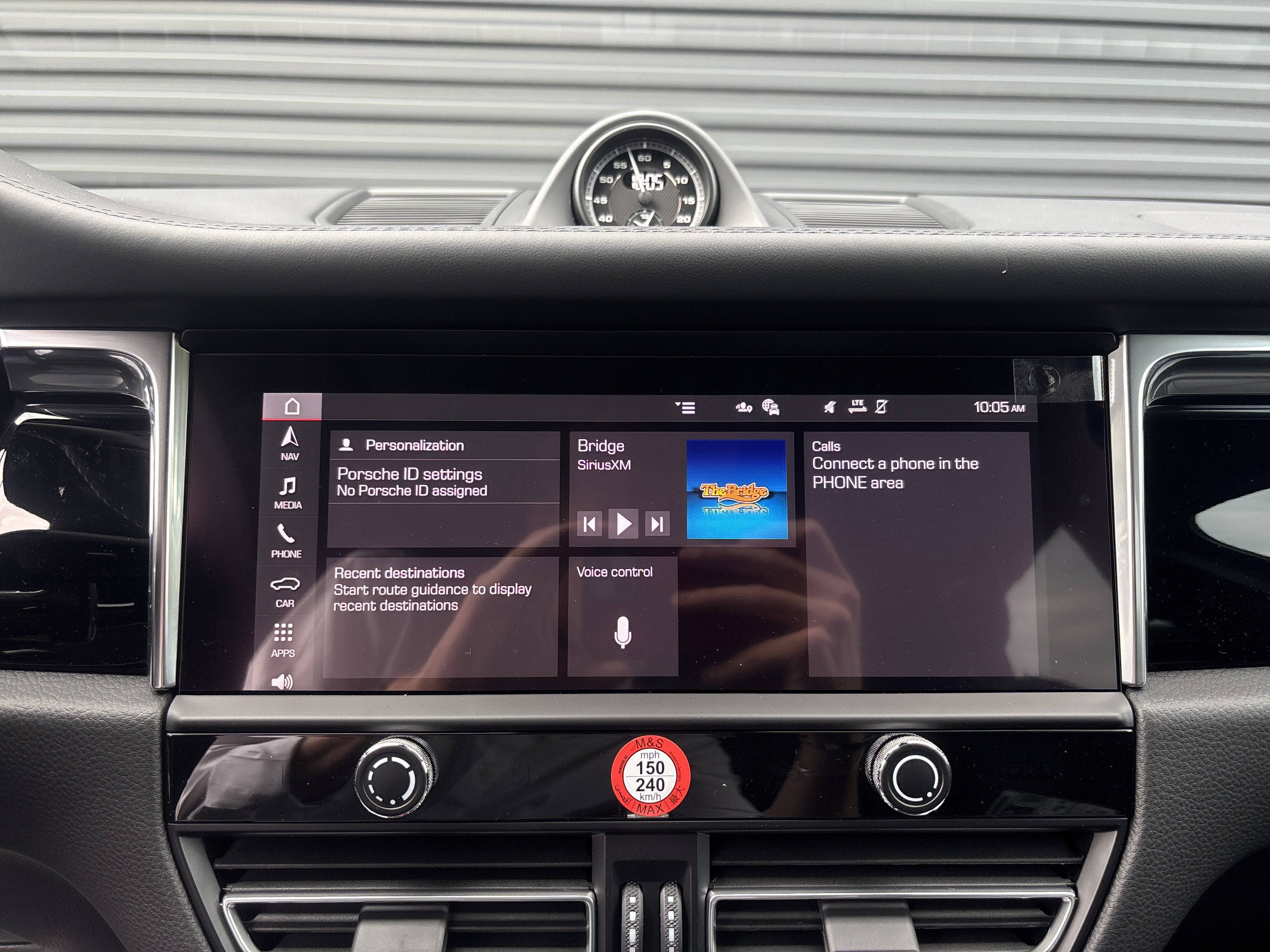 New 2026 Porsche Macan AWD/4WD image 20