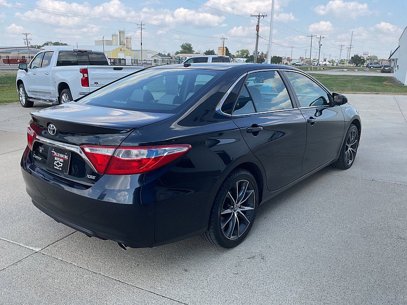 Used 2015 Toyota Camry XSE w/ Advanced Technology Package FWD image 6