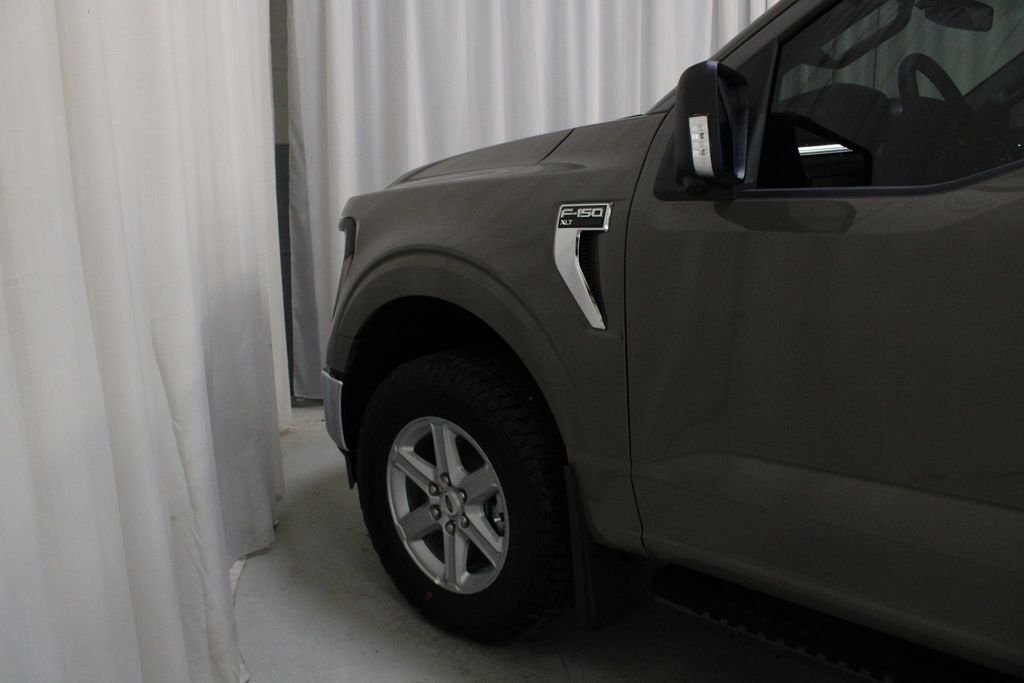 New 2026 Ford F150 XLT w/ Equipment Group 302A MID AWD/4WD image 30