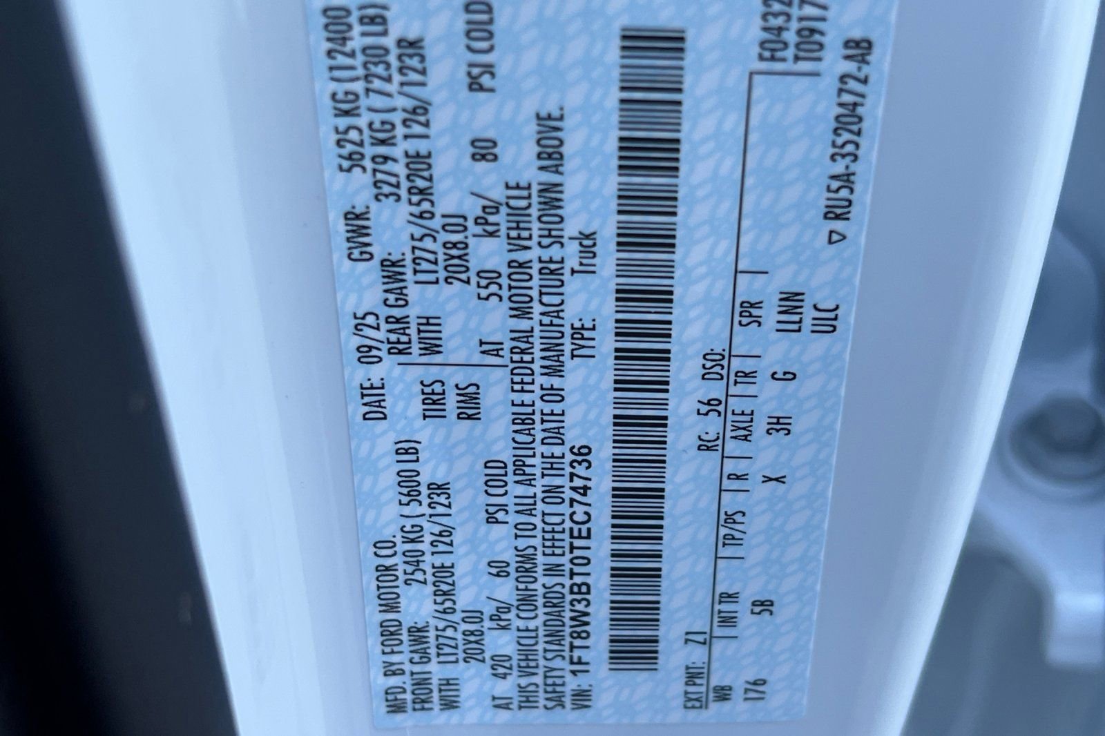 New 2026 Ford F350 Lariat w/ Black Appearance Package image 22