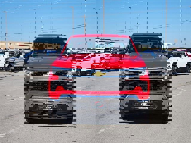 New 2026 Chevrolet Silverado 1500 LT w/ Convenience Package II video 2