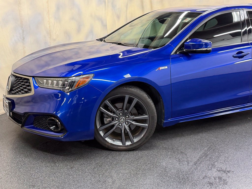 Used 2018 Acura TLX w/ Technology & A-SPEC Package FWD image 2