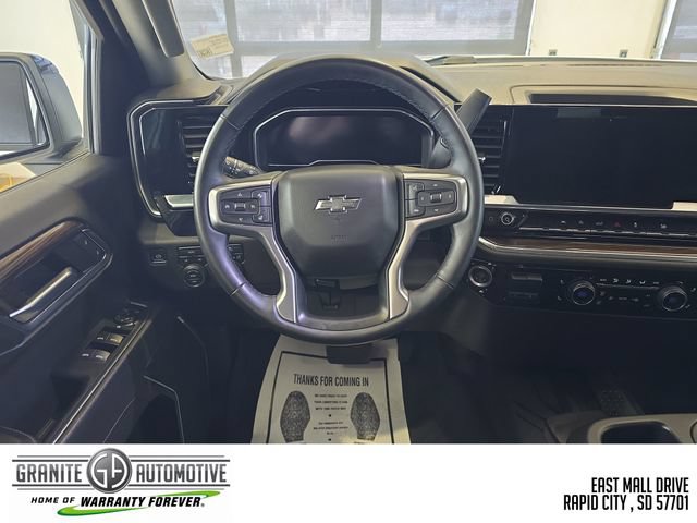 Used 2024 Chevrolet Silverado 1500 RST w/ Rally Edition AWD/4WD image 14