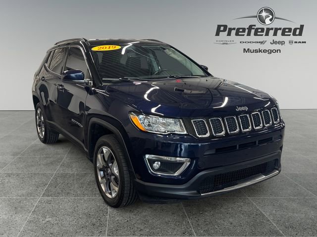 Used 2019 Jeep Compass Limited AWD/4WD image 8