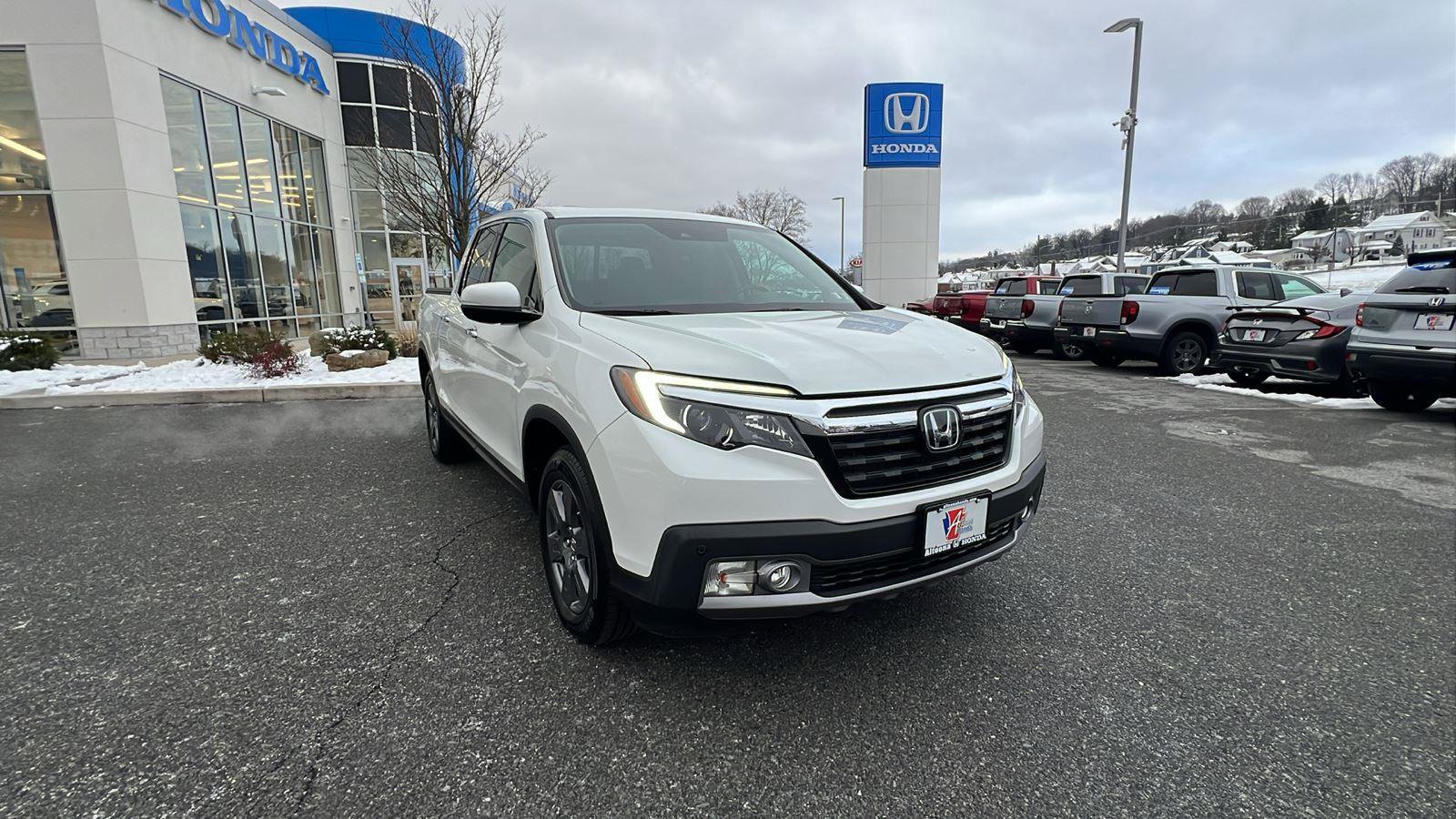 Used 2020 Honda Ridgeline RTL-E image 2