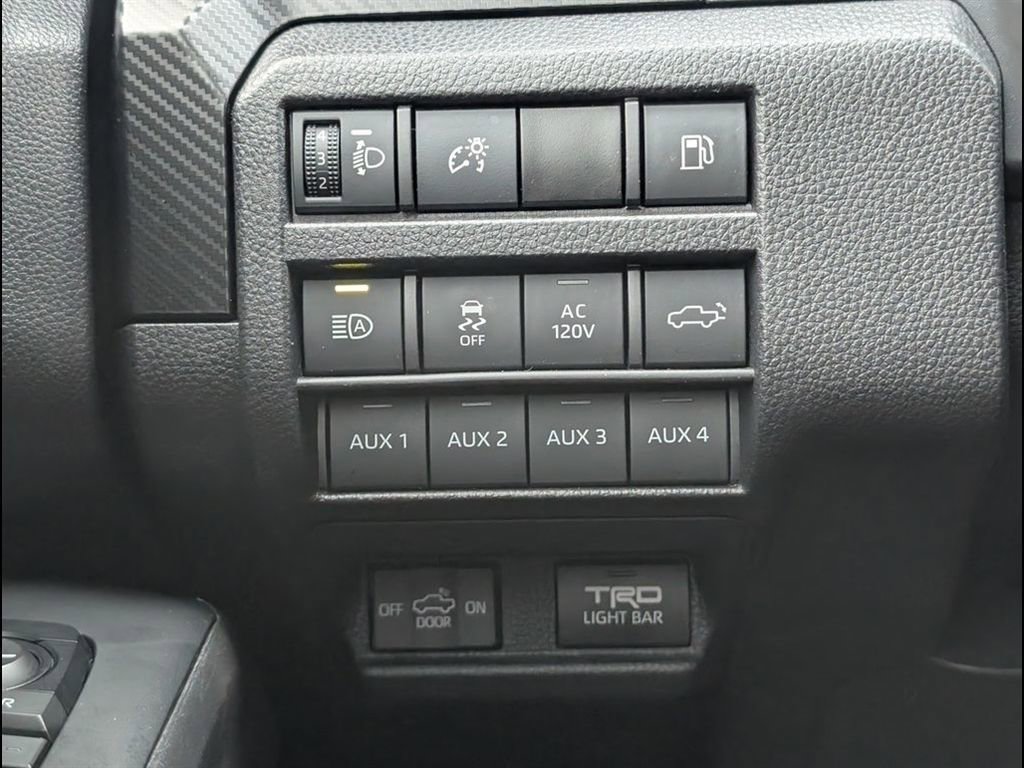 Used 2025 Toyota Tacoma TRD Pro image 23