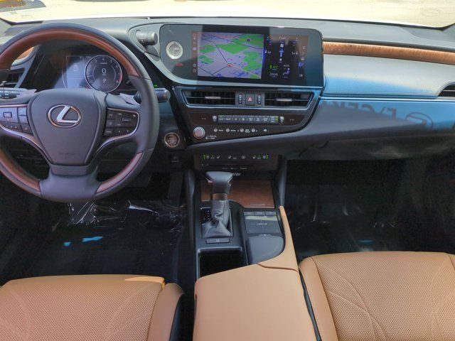 Certified 2022 Lexus ES 350 Ultra Luxury w/ Accessory Package 2 FWD image 14