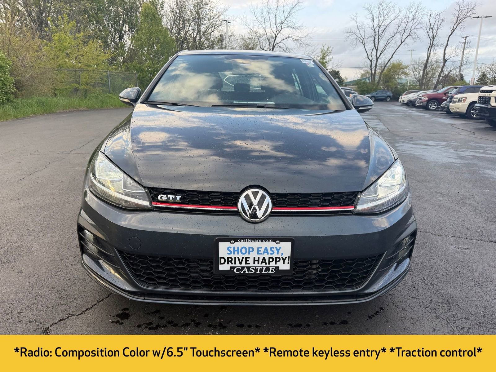 Used 2018 Volkswagen Golf 4-Door FWD image 2