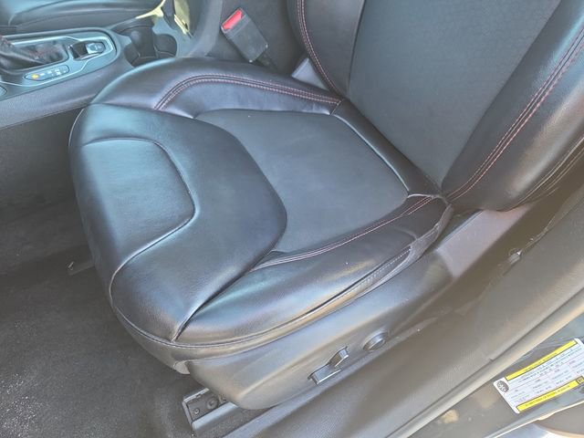 Used 2019 Jeep Cherokee Trailhawk image 27