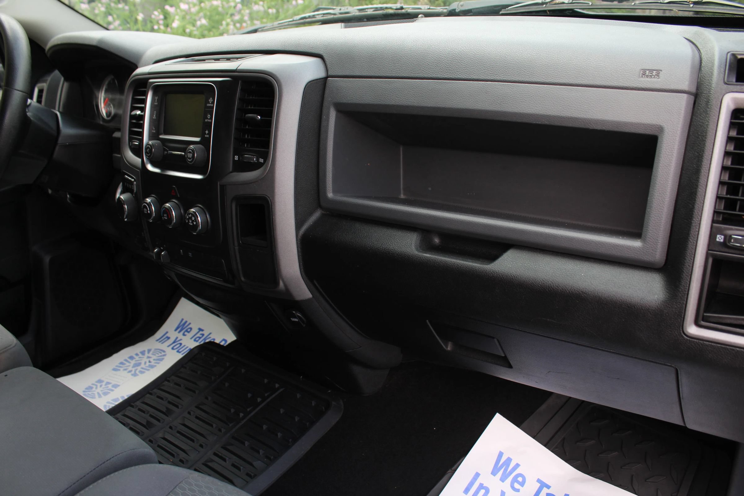 Used 2015 RAM 1500 Express AWD/4WD image 17