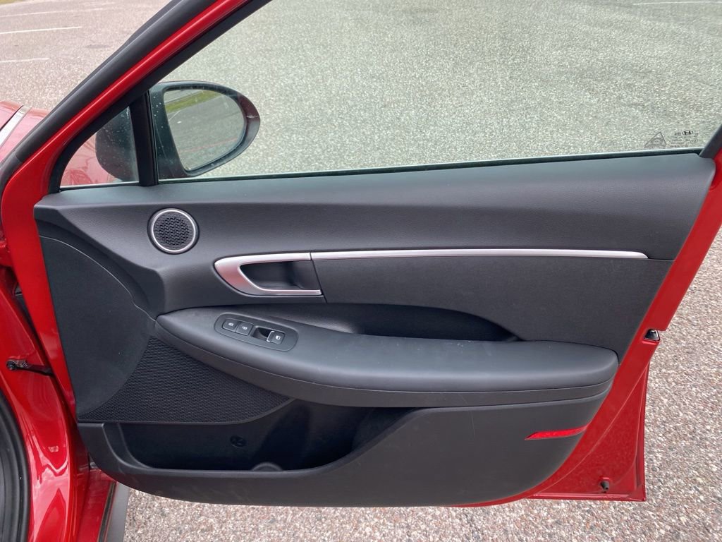 Used 2020 Hyundai Sonata SE w/ Cargo Package image 17