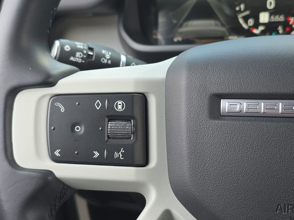 Certified 2024 Land Rover Defender 110 S AWD/4WD image 17