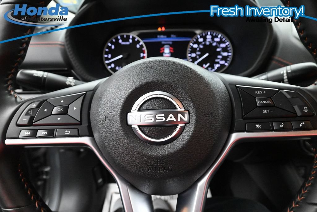 Used 2025 Nissan Sentra SR FWD image 24