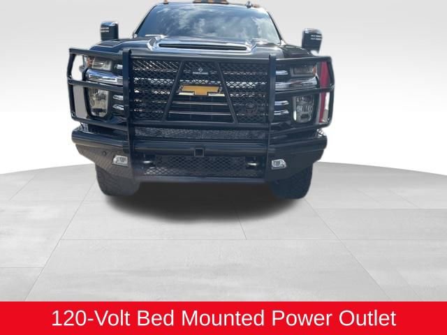 Used 2023 Chevrolet Silverado 2500 High Country w/ Z71 Off-Road Package image 23