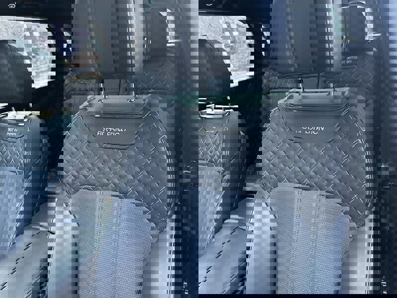 Used 2017 Bentley Bentayga image 9