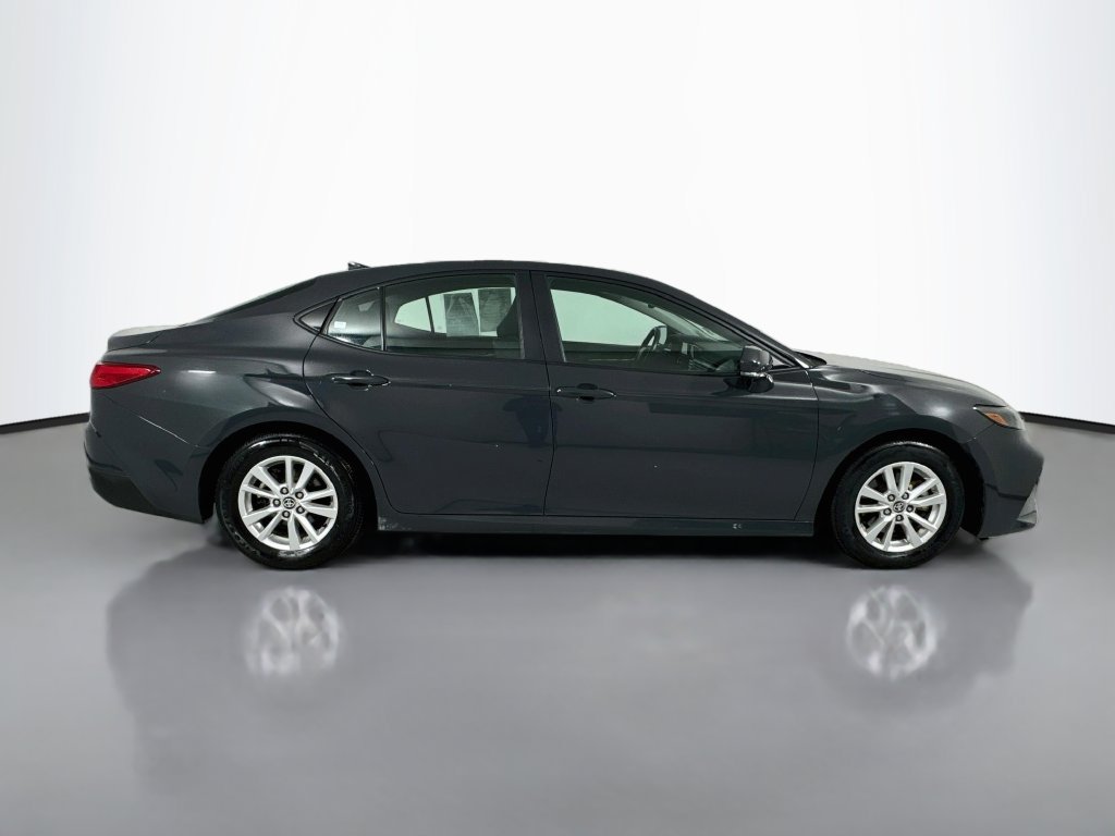 Used 2025 Toyota Camry LE w/ Convenience Package FWD image 9