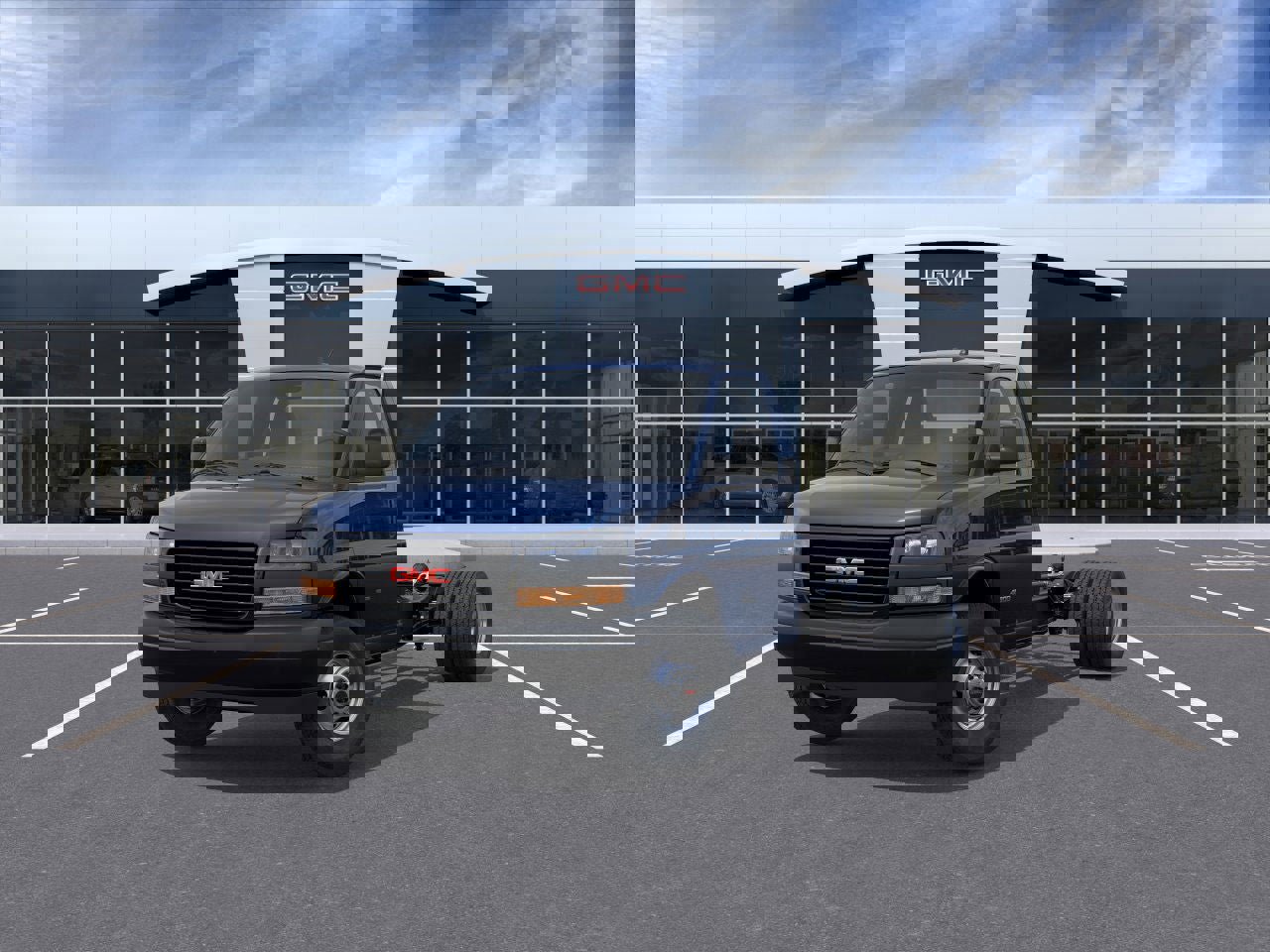 New 2025 GMC Savana 3500 w/ Power Convenience Package image 32