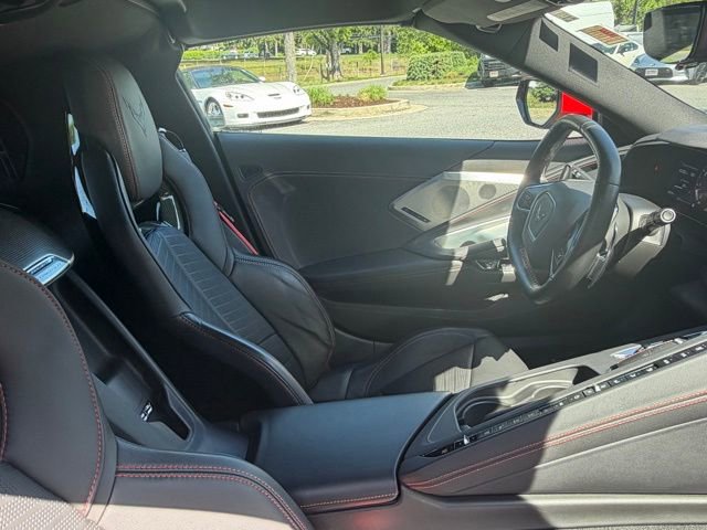 Used 2021 Chevrolet Corvette Stingray Preferred Cpe w/ Z51 Performance Package RWD image 40