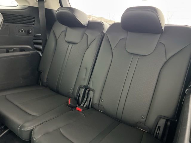 Used 2021 Kia Sorento EX w/ Panoramic Sunroof Package image 32