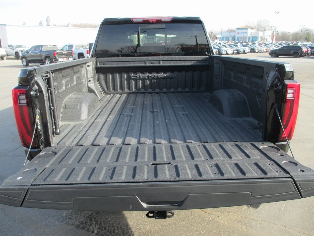 Certified 2024 GMC Sierra 3500 Denali Ultimate image 7