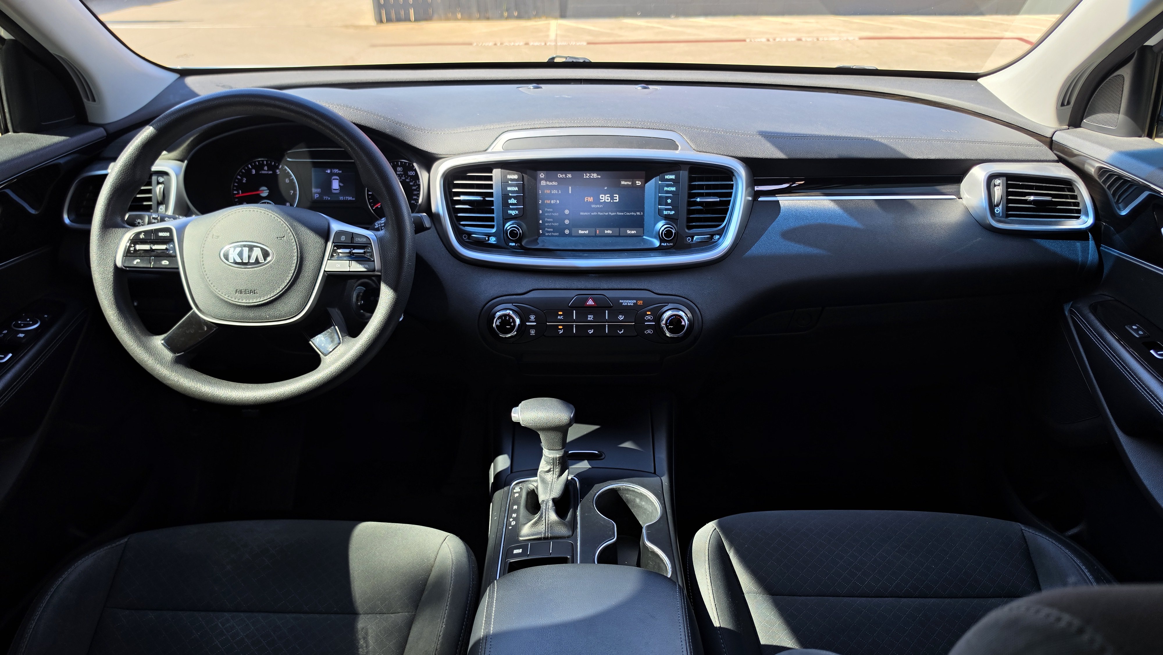 Used 2020 Kia Sorento L FWD image 36