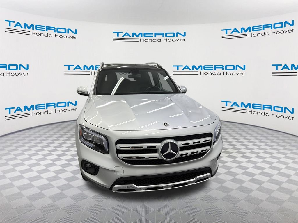 Used 2022 Mercedes-Benz GLB 250 w/ Premium Package Lite image 8
