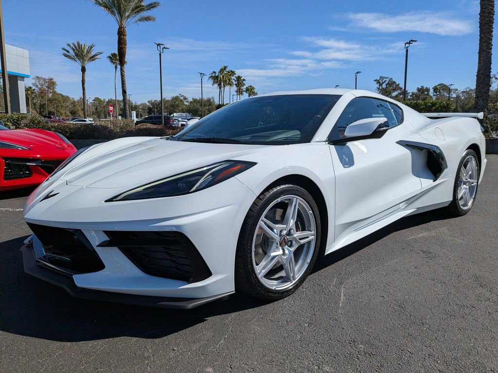 Used 2025 Chevrolet Corvette Stingray Premium Cpe w/ Z51 Performance Package image 8