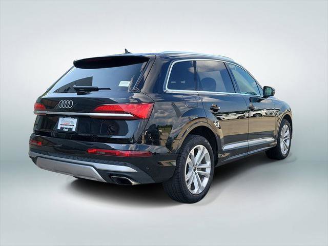 Used 2025 Audi Q7 3.0T Premium Plus AWD/4WD image 3