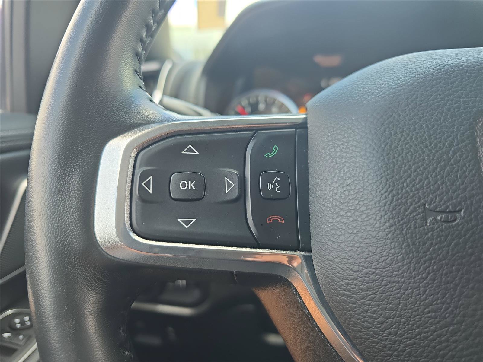 Used 2023 RAM 1500 Laramie AWD/4WD image 23