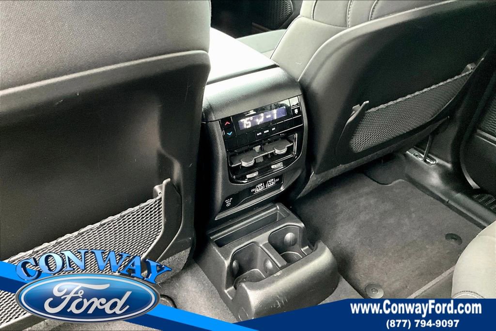 Used 2025 Jeep Grand Cherokee L Laredo w/ Luxury Tech Group I image 12