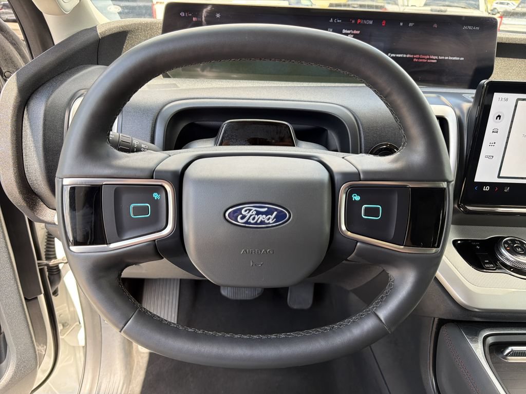 Used 2025 Ford Expedition Max Active AWD/4WD image 25