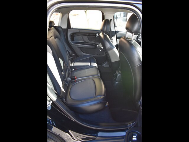 Used 2022 MINI Cooper Countryman FWD image 26