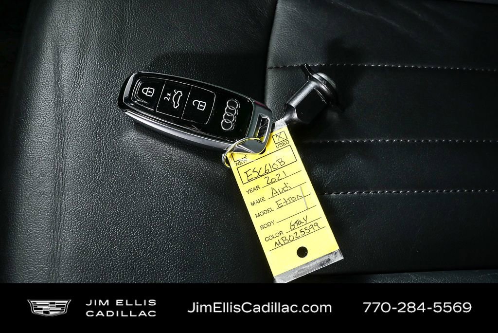 Used 2021 Audi e-tron Premium image 39