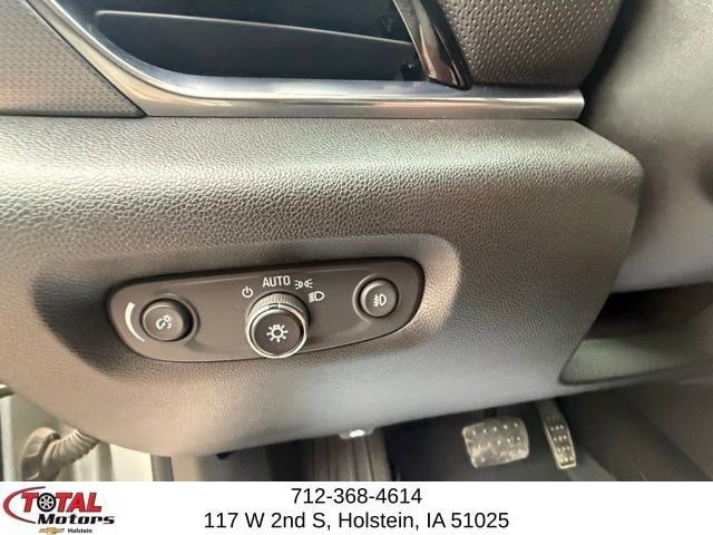 Used 2019 Chevrolet Traverse Premier AWD/4WD image 21