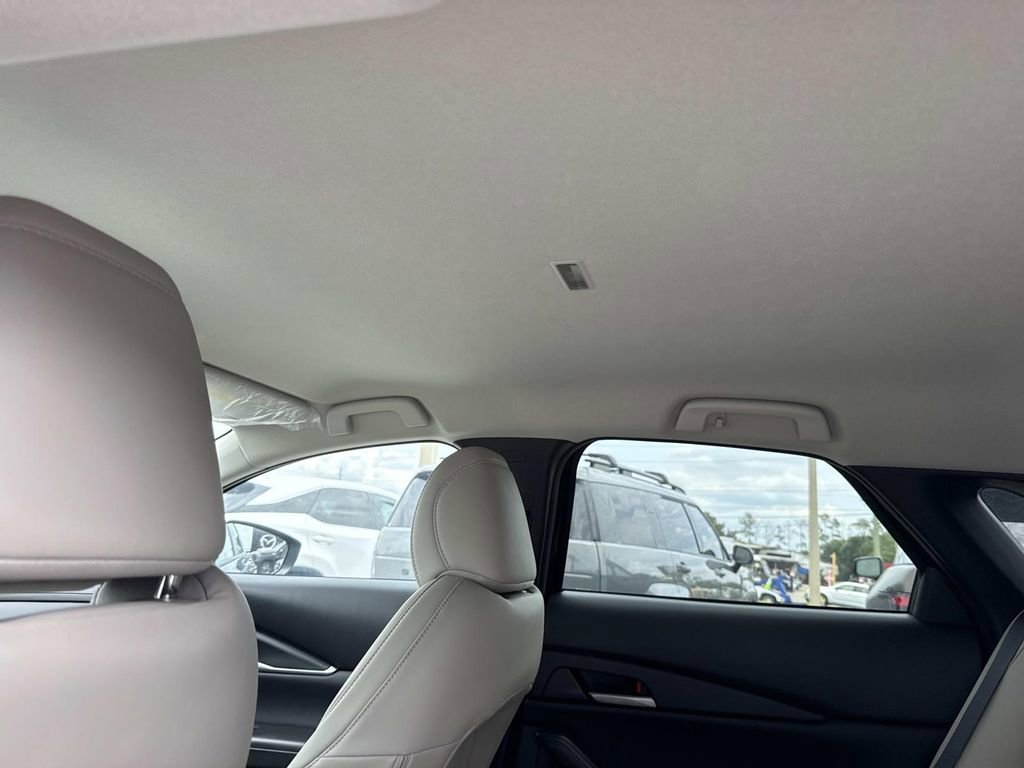 New 2026 MAZDA CX-30 AWD 2.5 S w/ Select Sport Pkg image 19