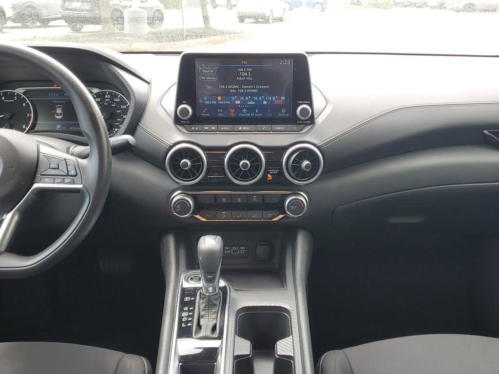 Used 2024 Nissan Sentra SV FWD image 22