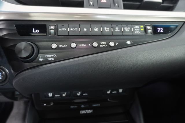 Used 2019 Lexus ES 350 F Sport w/ Accessory Package 2 image 29