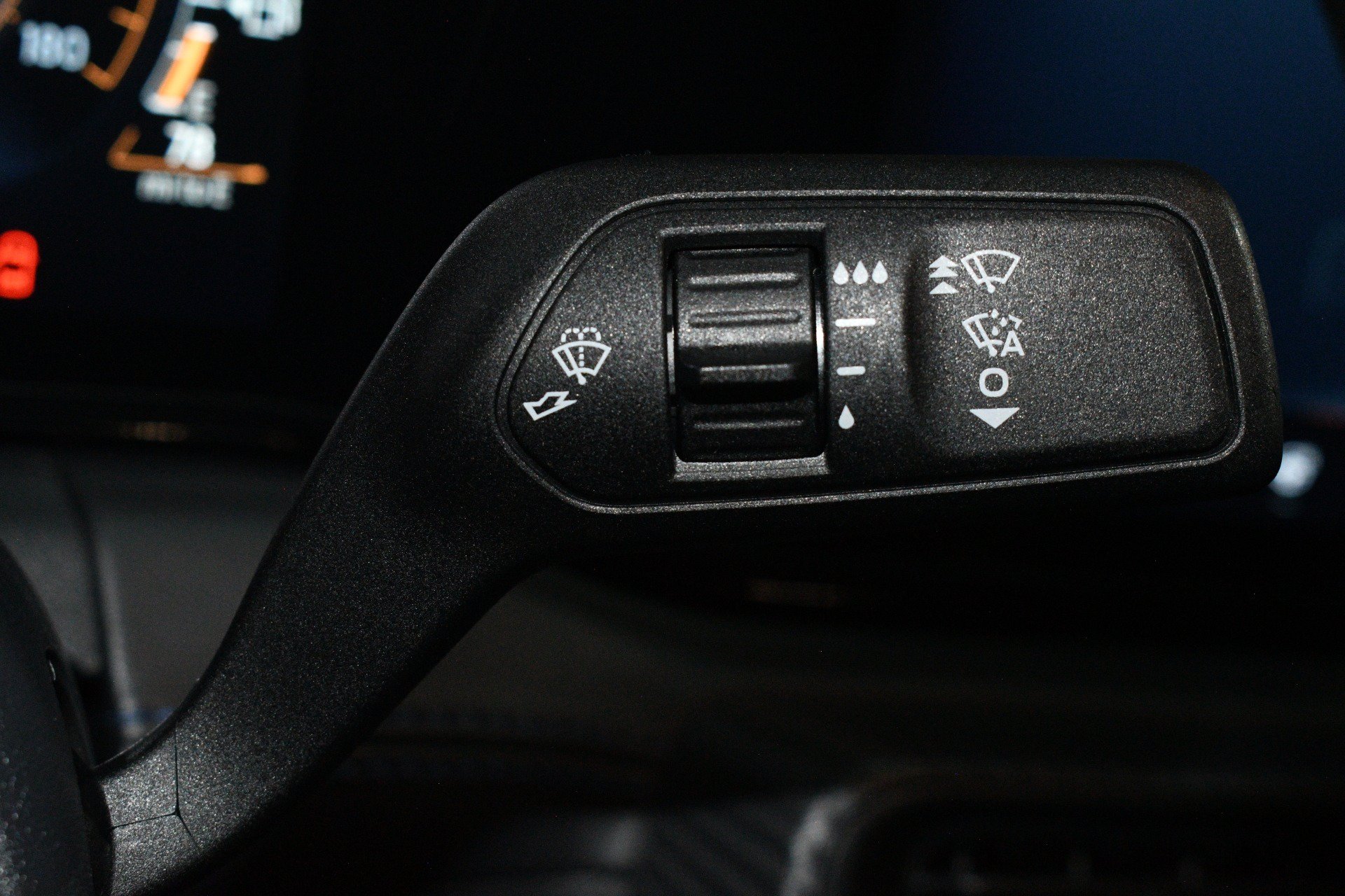 Used 2024 Ford Mustang Dark Horse RWD image 28
